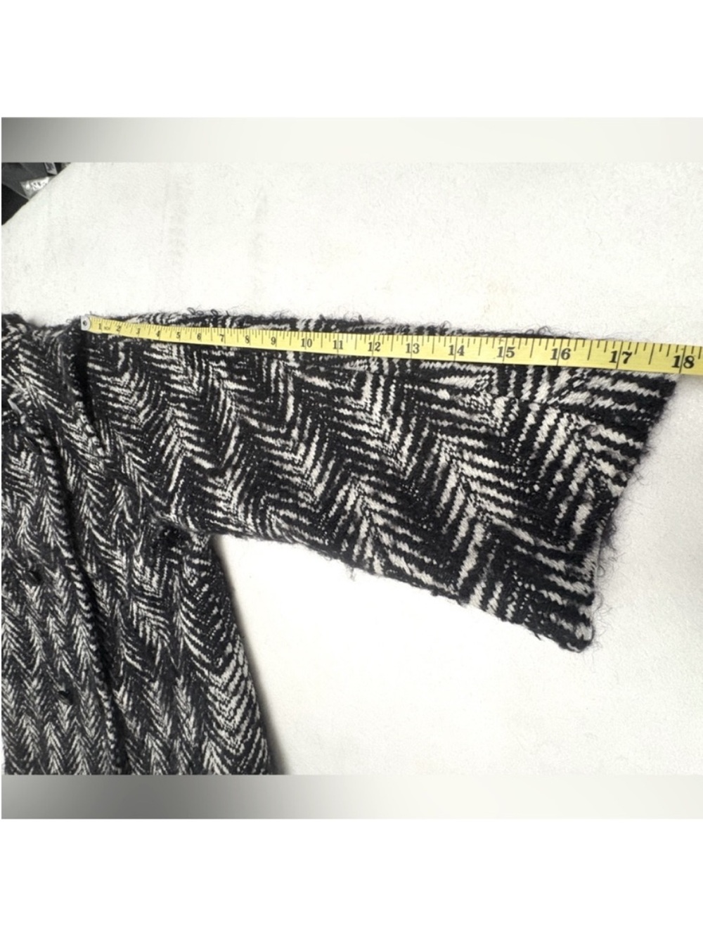 MaxMara Black/White Chevron Double-Breasted Wool Blend Textured Peacoat Size 8 - Picture 6 of 10